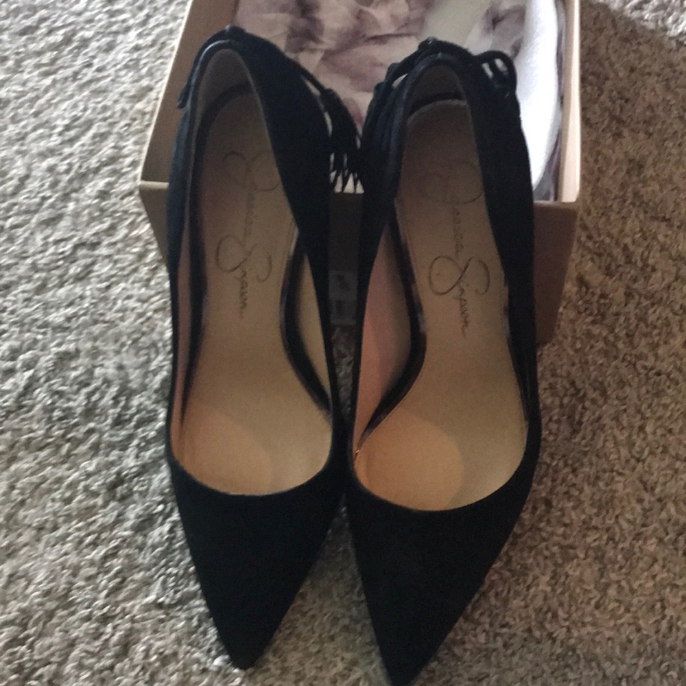 Jessica Simpson black suede pump